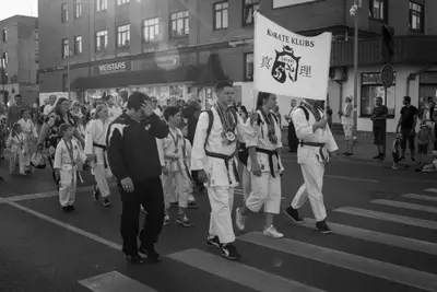 Pilsētas svētku gājiens - karatē klubs _SHINRI_ — 110